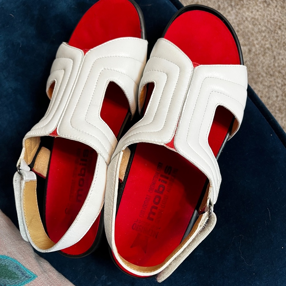Mephisto White and Red Women's Sandals Size  40 MADE IN FRANCE